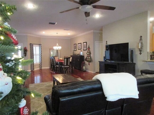 Building Photo - 10605 Weybridge Dr
