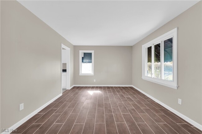 Building Photo - 23198 Gay St