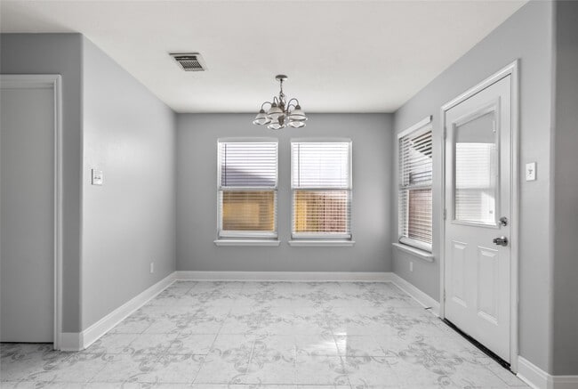 Building Photo - 11838 Sardis Lake Dr