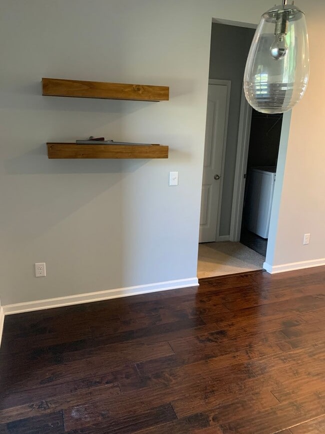 Building Photo - Traemoor Village Townhome