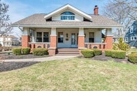 Building Photo - 154 E Main St