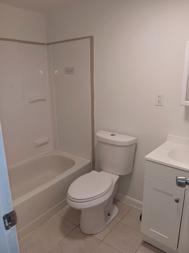 Building Photo - 5304 Jackson St