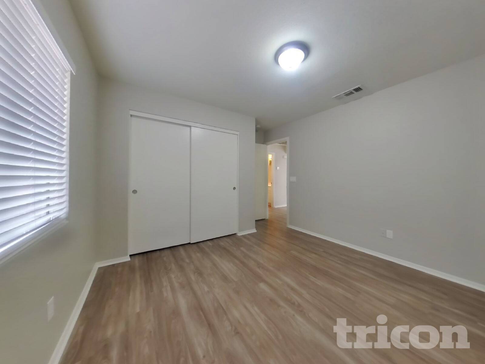 Building Photo - 9215 W Sandra Terrace