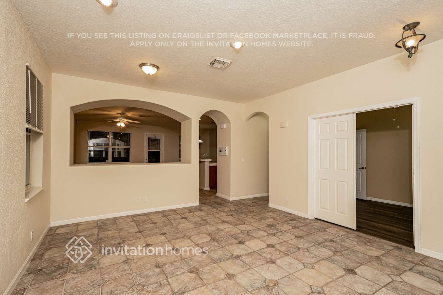 Building Photo - 1504 Siena Ln