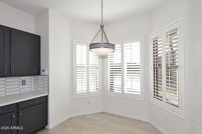 Building Photo - 731 W Melody Ave