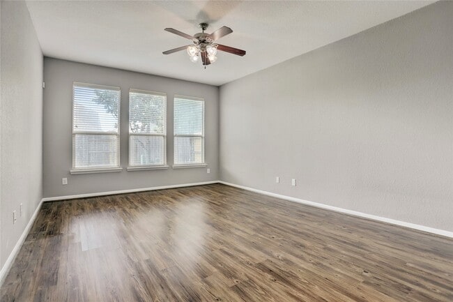 Building Photo - 6007 Pomme Bay Pass