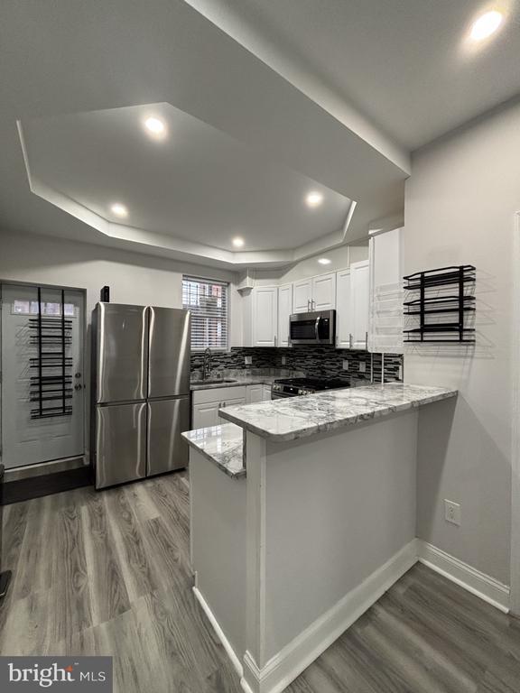 Building Photo - 3026 E Monument St