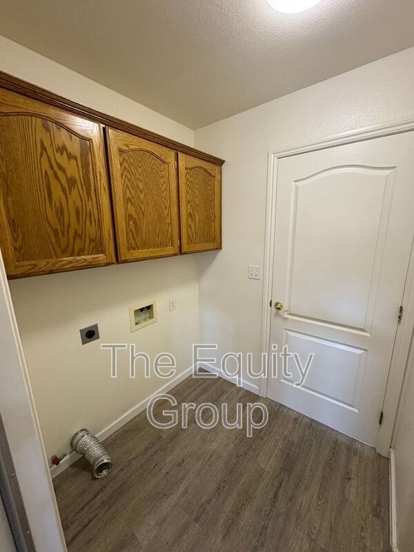 Building Photo - 2322 E Beech Ct