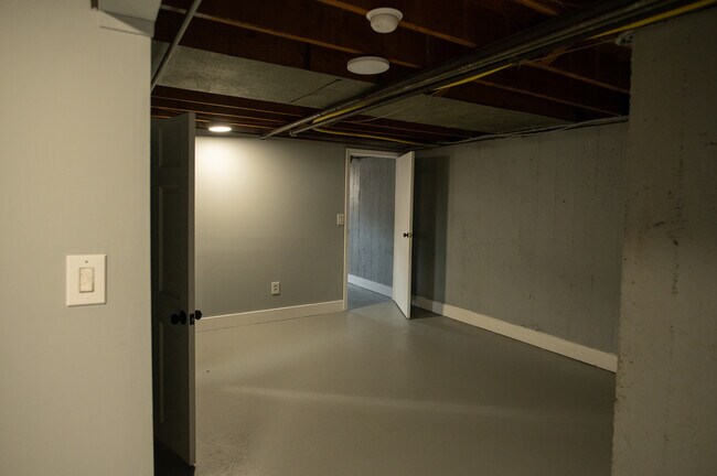 Building Photo - 3668-3674 Karwin Dr