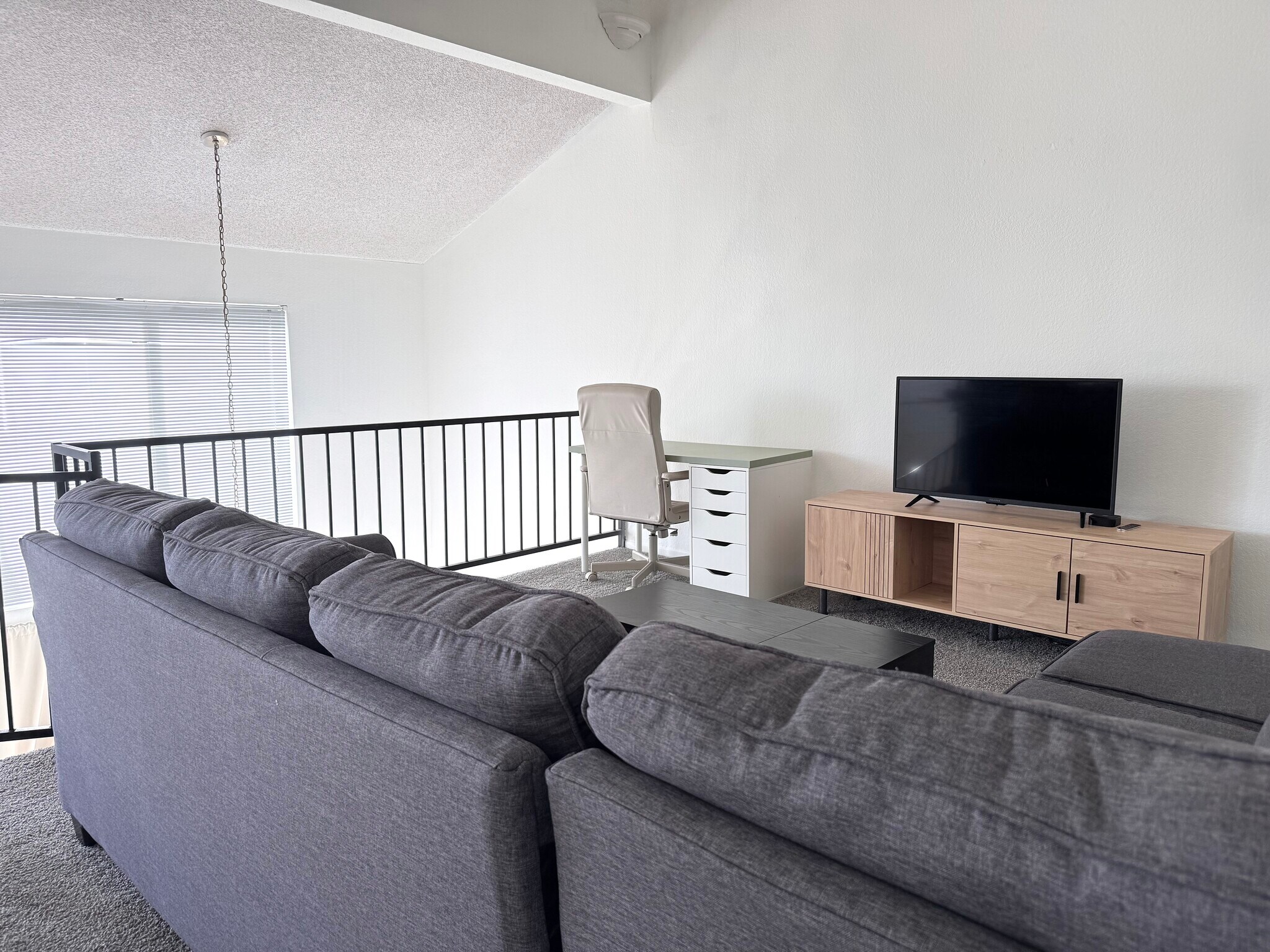 Building Photo - 18811 N 19th Ave