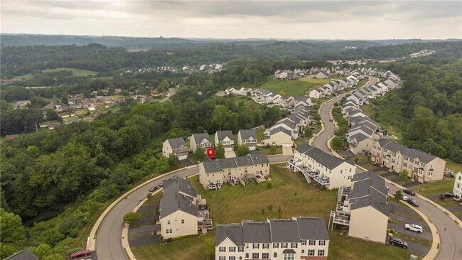 Building Photo - 356 Sunrise Dr