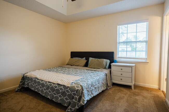 Building Photo - 2007 Ossabaw Dr