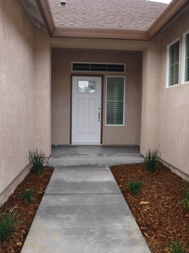 Building Photo - Beautiful Home In Highland Park