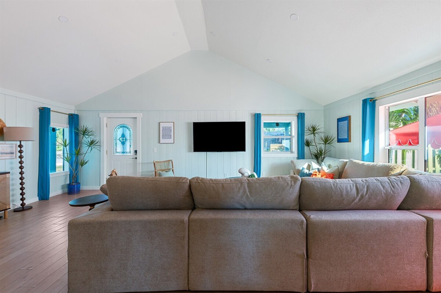 Building Photo - 8709 9th Ave NW