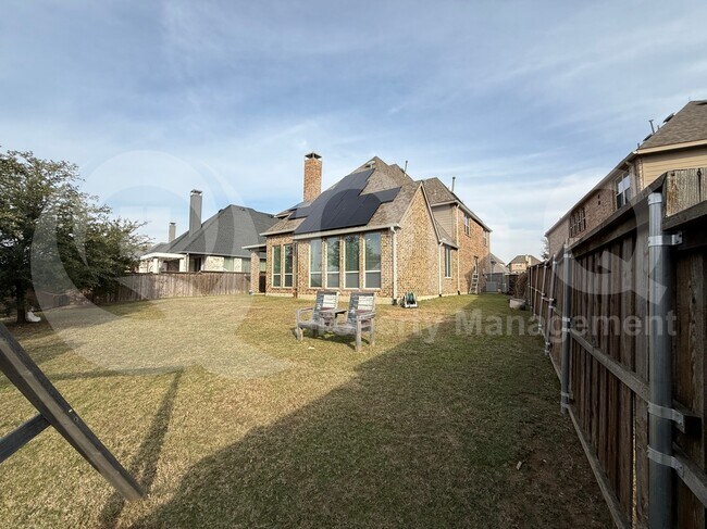 Building Photo - 5811 Lightfoot Ln