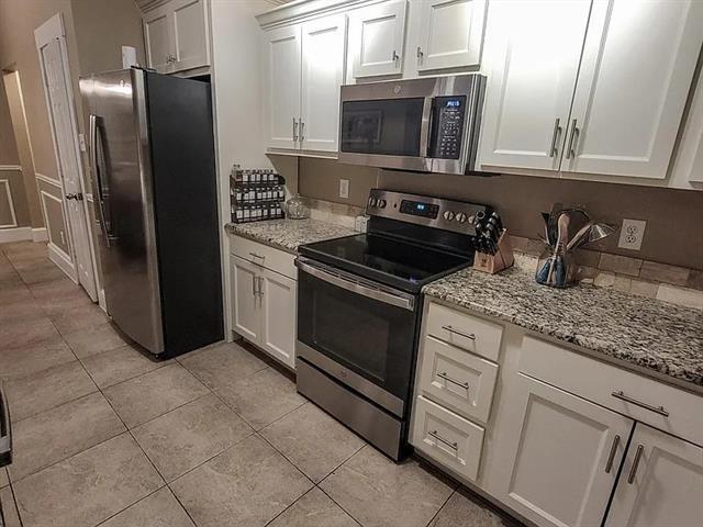 Building Photo - 1510 Sequoia Dr
