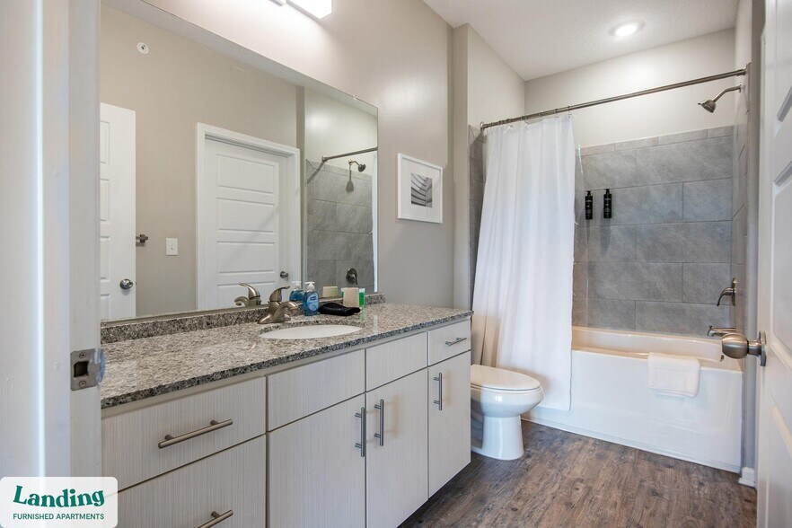 Building Photo - 2300 Tapestry Park Dr