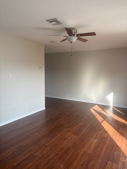 Building Photo - 4908 W Wind Trail