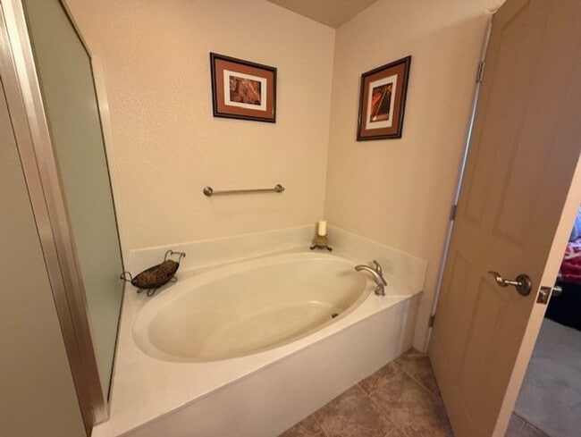 Building Photo - Long Term Vacation Rental Available Now - Fully Furnished In Verde Santa Fe on the golf course, B...