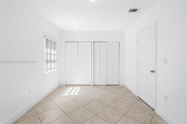 Building Photo - 1381 W 63rd St