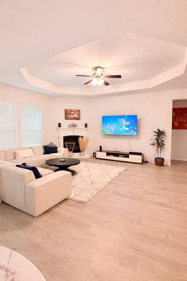 Building Photo - 5429 Bon Fire Dr