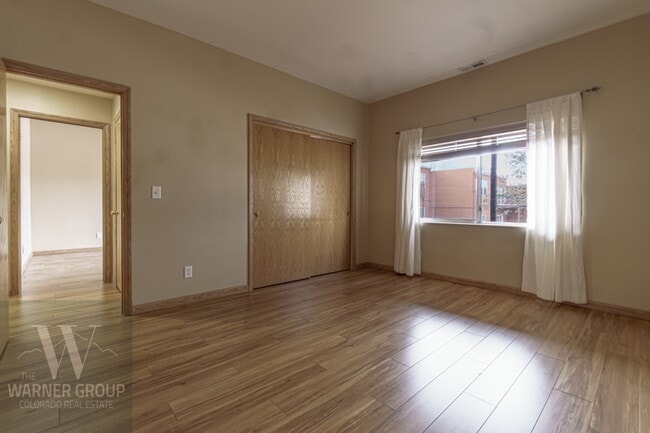 Building Photo - 2652 Thrush Grove
