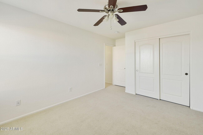 Building Photo - 2404 W Silver Sage Ln