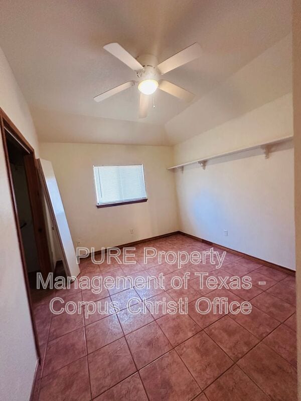 Building Photo - 4205 Snowbird Dr