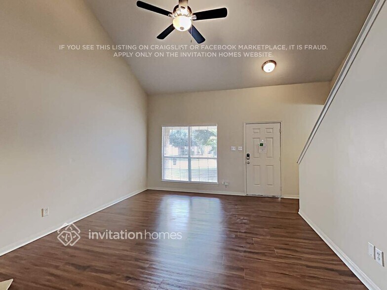 Building Photo - 1015 Redcrest Springs Ct