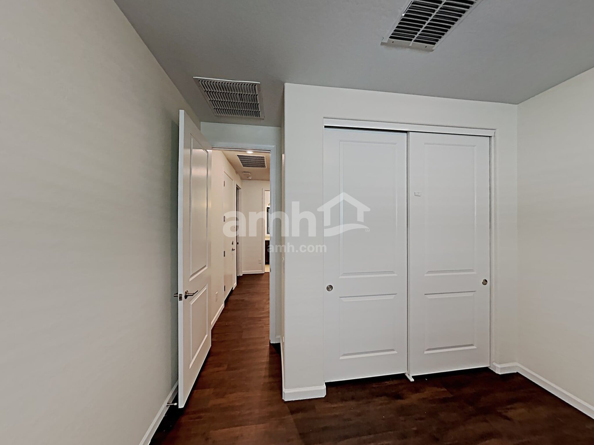 Building Photo - 431 W Organ Pipe Dr