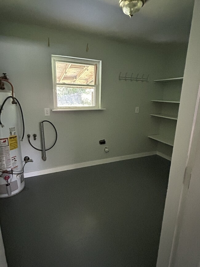 Building Photo - 2505 Fortson St
