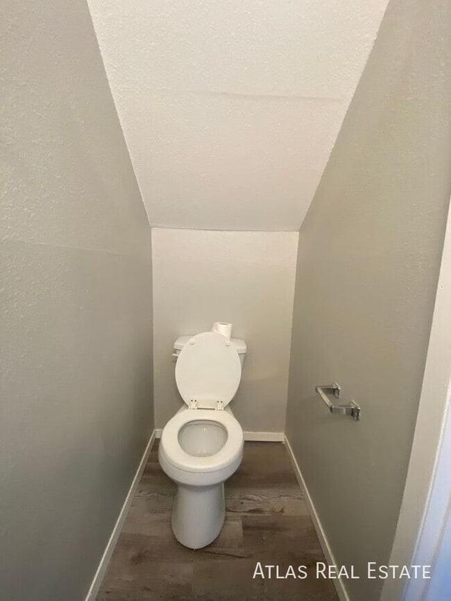 Building Photo - 7529 Banner Ct