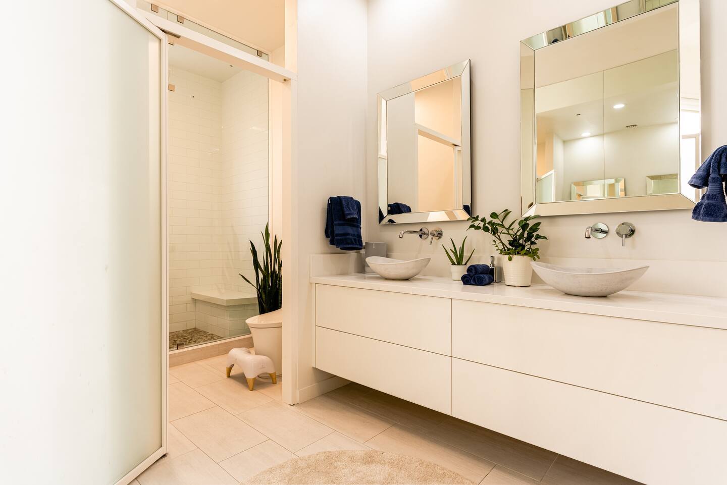 Building Photo - 800 The Mark Ln