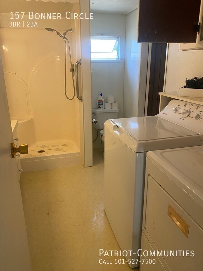 Building Photo - 157 Bonner Cir