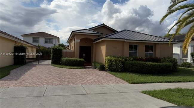 Primary Photo - 1070 NW 129th Pl