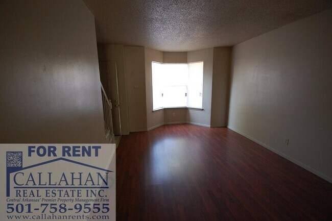 Building Photo - 114 Rimrock Pl