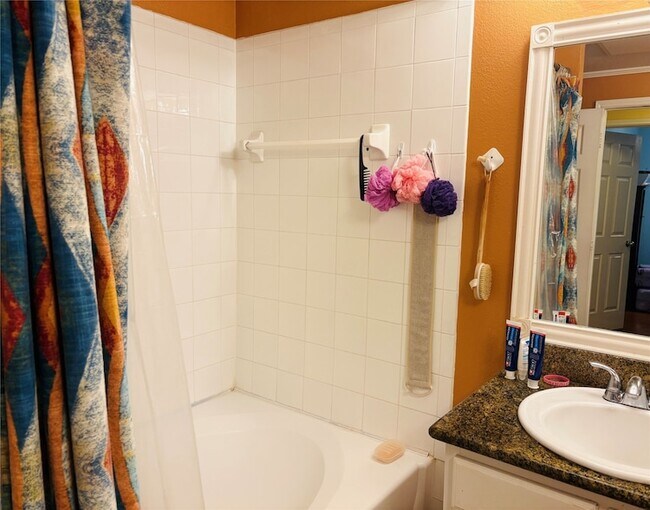 Building Photo - 1330 Old Spanish Trl