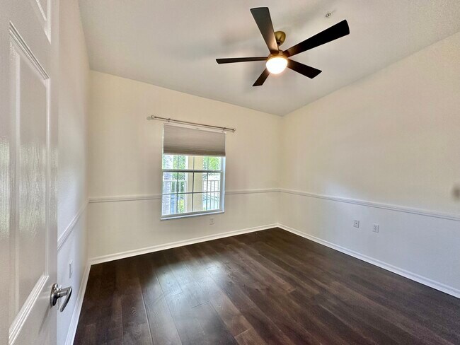 Building Photo - 25735 Lake Amelia Way