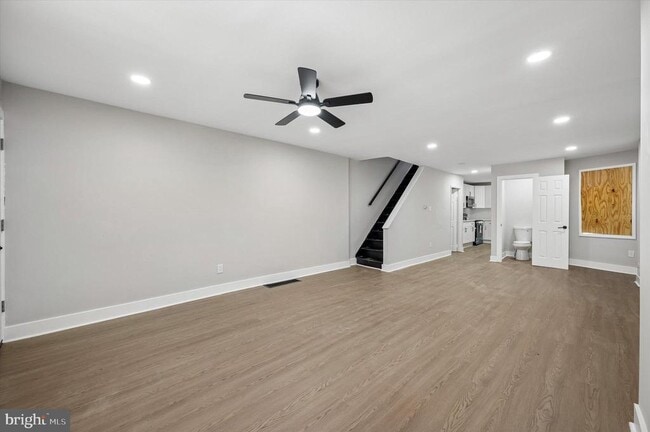 Building Photo - 40 Reger St