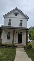 Building Photo - 1420 Maplewood Dr