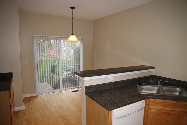 Building Photo - 1805 Pontarelli Ct