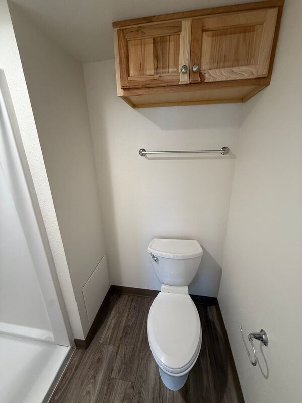 Building Photo - 1133 Salem Ave