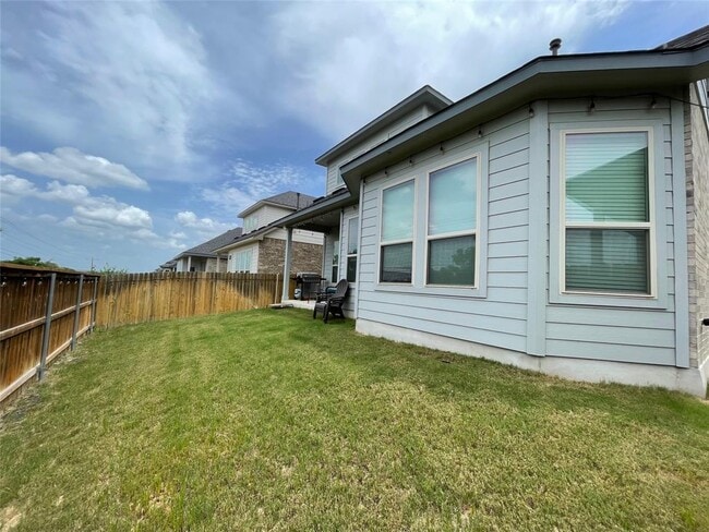 Building Photo - 12906 Stanford Dr
