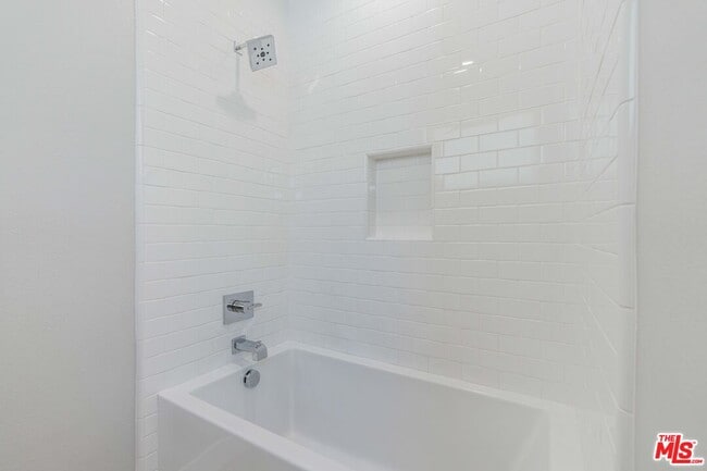 Building Photo - 12646 Seacoast Pl