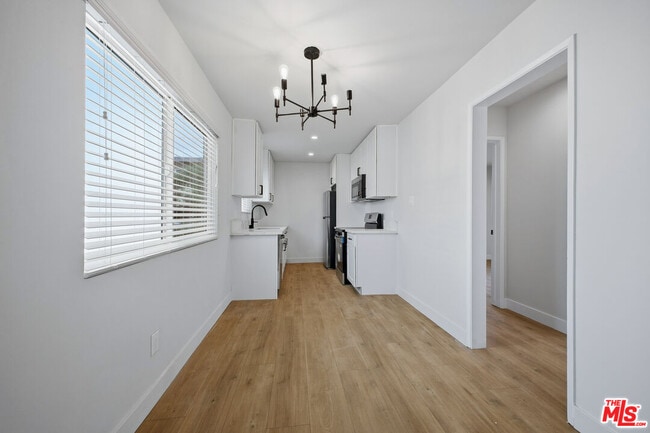 Building Photo - 1738 Colby Ave