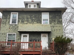 Building Photo - 1114-B Gilbert-