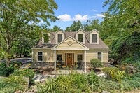 Building Photo - 7712 Dolly Dr