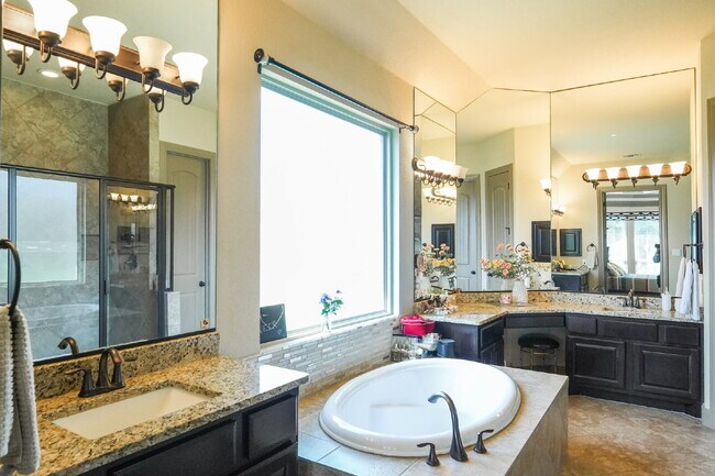 Building Photo - 5919 Dewdrop Ln