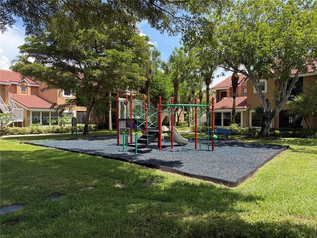 Building Photo - 15560 SW 104th Terrace