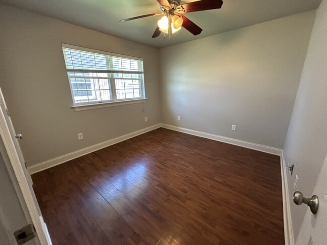 Building Photo - 3108 Tournefort St